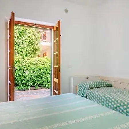 350m Dalla E Da Appartement